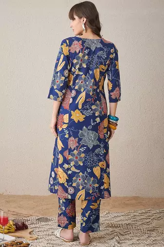Women Floral Printed Regular Pure Cotton Kurta with Trousers