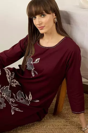 Women Floral Printed Regular Pure Cotton Kurta with Trousers