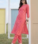 Women Leheriya Printed Regular Sequinned Kurta with Trousers