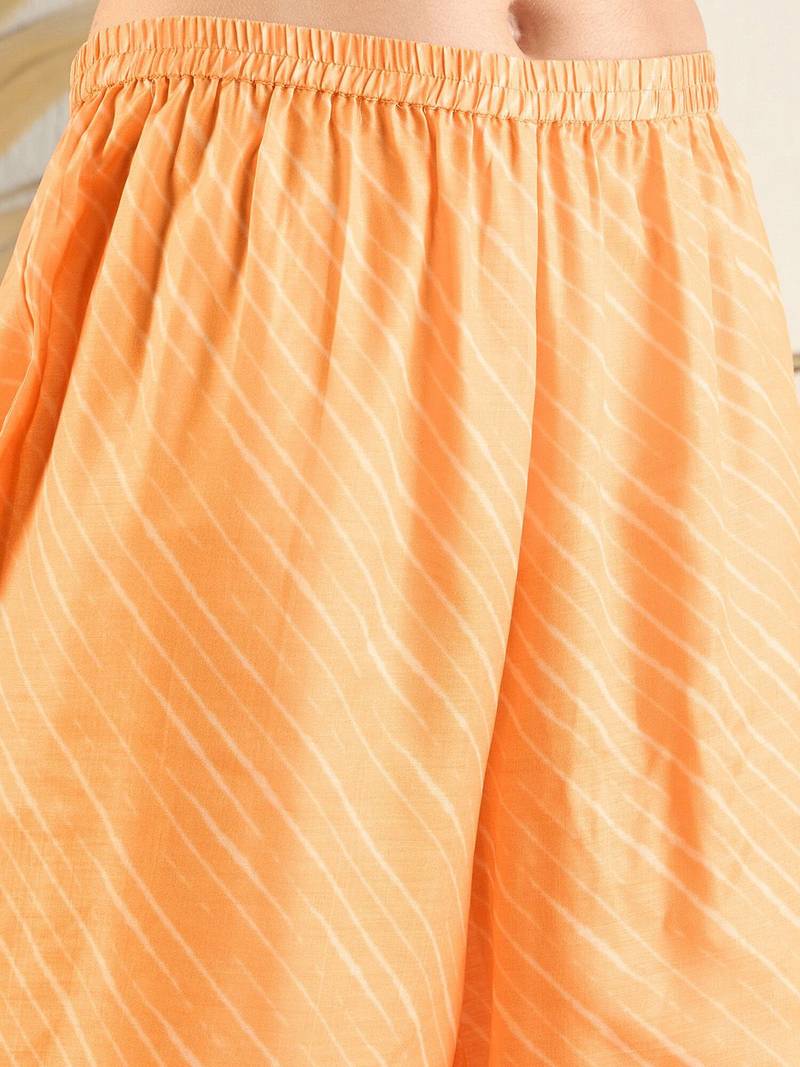 Floral Printed A-Line Kurti with Trousers