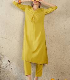 Women Pleated Kurta with Trousers