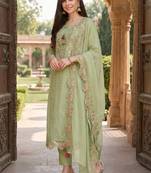 Women Floral Embroidered Regular Thread Work Pure Cotton Kurta with Trousers & With Dupatta