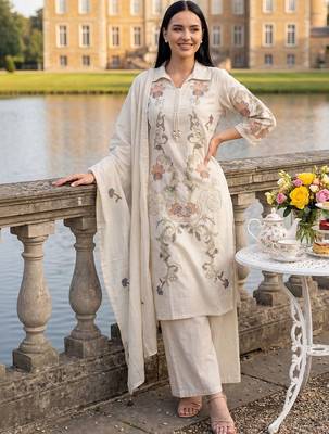 Women Floral Embroidered Regular Thread Work Cotton Kurta With Palazzos & Dupatta 1