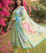 Women Floral Embroidered Regular Thread Work Kurta with Trousers & With Dupatta