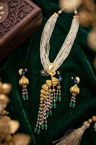 Traditional antique gold plated peacock kundan necklace set with pearl strands & green beads for wedding
