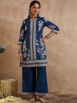 Floral Printed Mandarin Collar Mirror Work Straight Kurta With Palazzos 4