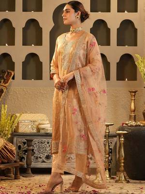 Ethnic Motifs Woven Design Zari Round Neck Straight Kurta & Trousers With Dupatta 3