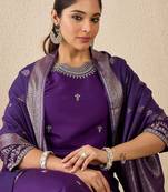 Women Ethnic Motifs Printed Kurta with Trousers & Dupatta