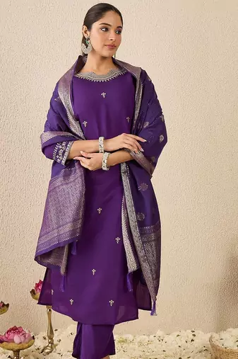 Women Ethnic Motifs Printed Kurta with Trousers & Dupatta