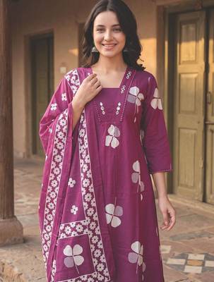 Women Floral Printed Regular Mirror Work Pure Cotton Kurta with Trousers & With Dupatta 2