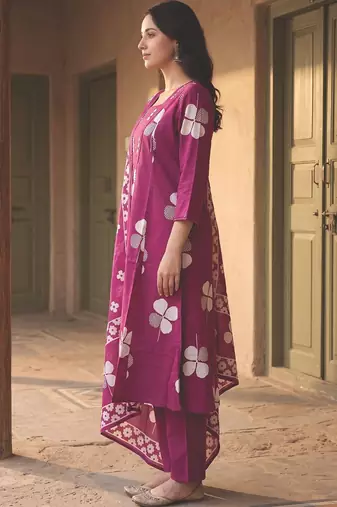 Women Floral Printed Regular Mirror Work Pure Cotton Kurta with Trousers & With Dupatta
