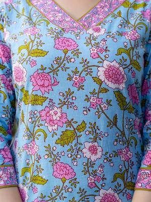 Women Floral Printed Regular Mirror Work Pure Cotton Kurta with Trousers & With Dupatta 3