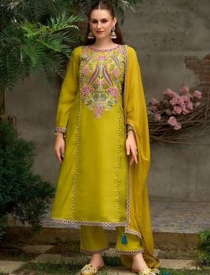 Floral Embroidered A-Line Round Neck Beads & Stones Kurta With Trousers & Dupatta 1