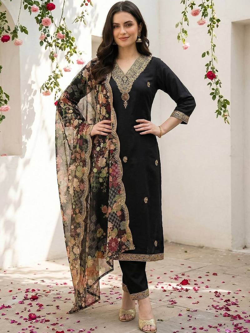 Women Ethnic Motifs Embroidered Regular Kurta with Trousers & With Dupatta