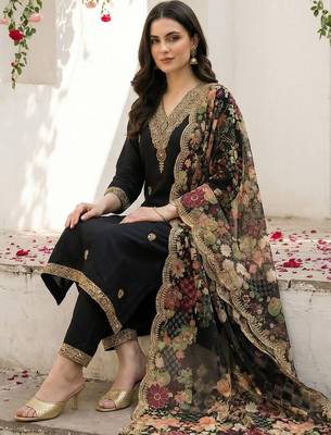 Women Ethnic Motifs Embroidered Regular Kurta with Trousers & With Dupatta 2