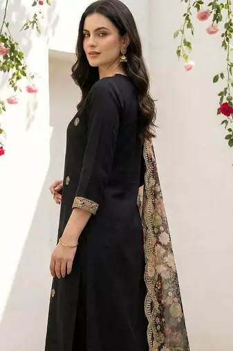 Women Ethnic Motifs Embroidered Regular Kurta with Trousers & With Dupatta