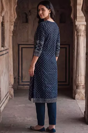 Women Ethnic Motifs Printed Regular Pure Cotton Kurta with Trousers & With Dupatta