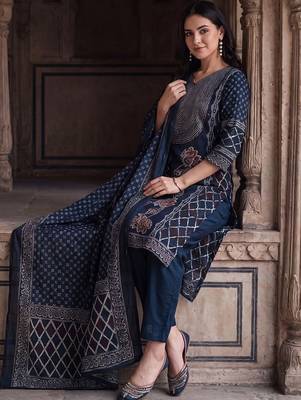 Women Ethnic Motifs Printed Regular Pure Cotton Kurta with Trousers & With Dupatta 4