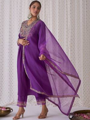 Women Ethnic Motifs Embroidered Anarkali Kurta with Trousers & Dupatta 4