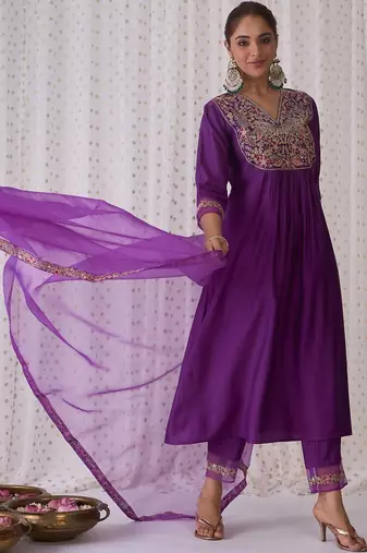 Women Ethnic Motifs Embroidered Anarkali Kurta with Trousers & Dupatta