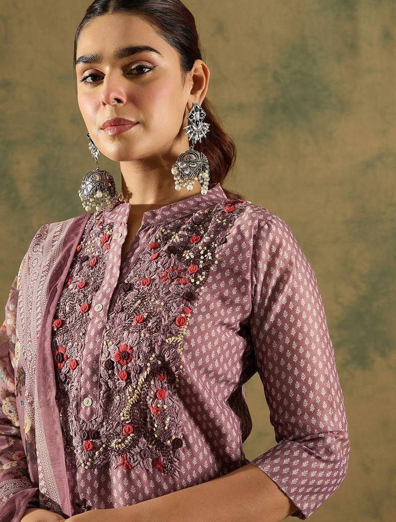 Floral Printed Thread Work Chanderi Silk Straight Kurta with Trouser & Dupatta