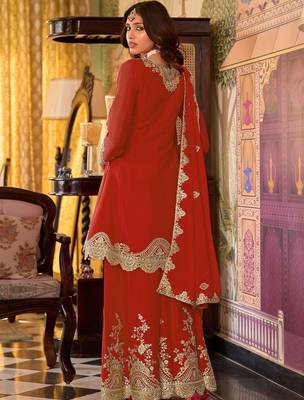 Women Ethnic Motifs Embroidered Regular Kurta with Sharara & With Dupatta 3