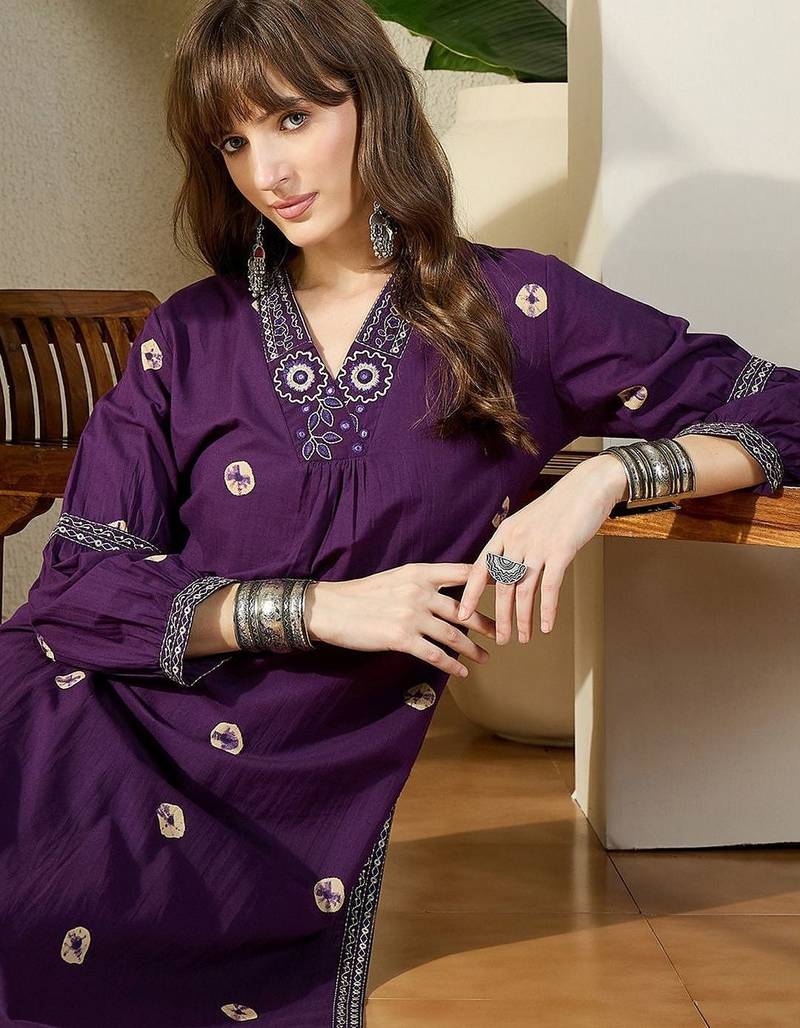 Women Ethnic Motifs Printed Regular Thread Work Pure Cotton Kurta with Trousers