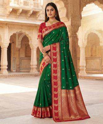 Green soft banarasi silk saree with zari weaving  design with contrast blouse 1