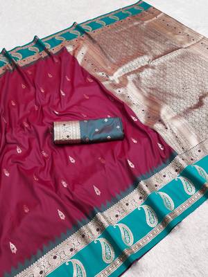 Maroon soft banarasi silk saree with zari weaving  design with contrast blouse 2