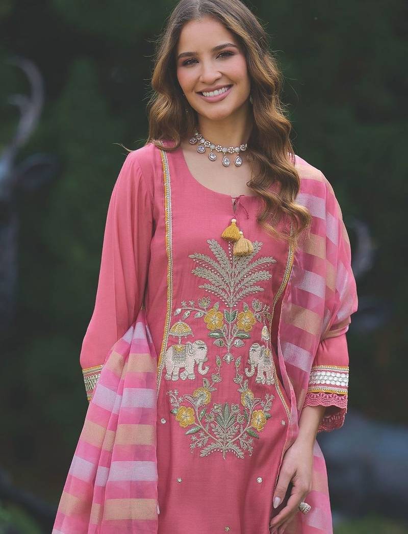 Women Animal Embroidered Regular Sequinned Kurta with Trousers & With Dupatta