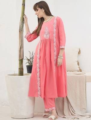 Floral Embroidered Thread Work Pure Cotton Kurta With Trousers 4