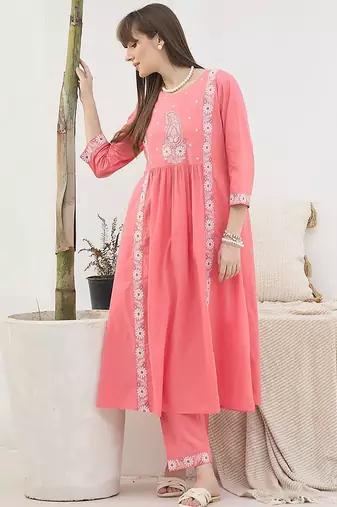 Floral Embroidered Thread Work Pure Cotton Kurta With Trousers