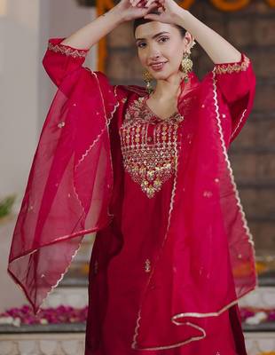 Embroidered Sequinned Straight Kurta With Trousers & Dupatta 2
