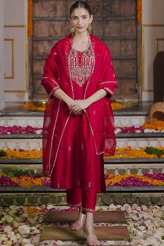 Embroidered Sequinned Straight Kurta With Trousers & Dupatta