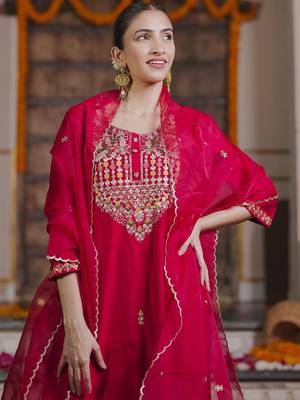 Embroidered Sequinned Straight Kurta With Trousers & Dupatta 3