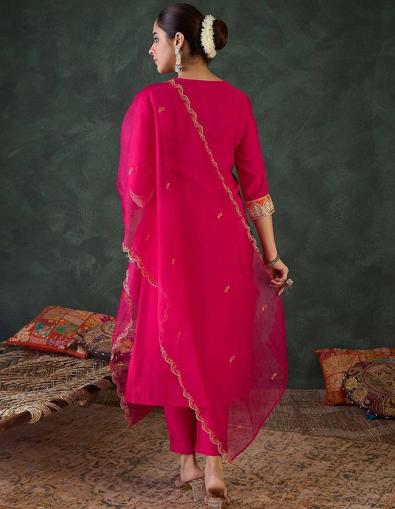 Women Ethnic Motifs Embroidered Regular Kurta with Trousers & With Dupatta