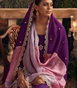 Women Ethnic Motifs Embroidered Regular Thread Work Kurta with Trousers