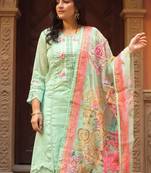 Women Floral Embroidered Regular Thread Work Kurta with Trousers & Dupatta