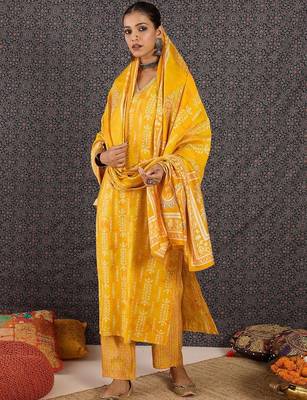Women Ethnic Motifs Printed Regular Chanderi Silk Kurta with Trousers & With Dupatta 1