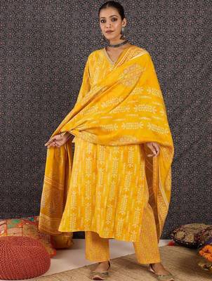 Women Ethnic Motifs Printed Regular Chanderi Silk Kurta with Trousers & With Dupatta 5