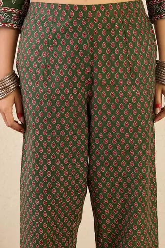 Women Floral Printed Regular Sequinned Detail Pure Cotton Kurta with Trousers