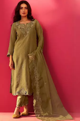 Women Ethnic Motifs Embroidered Kurta with Trousers & Dupatta