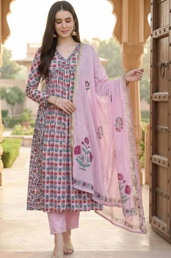 Women Floral Printed Empire Gotta Patti Pure Cotton Kurta with Trousers & With Dupatta
