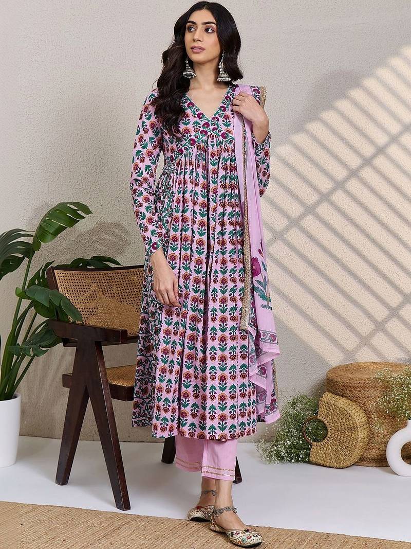 Women Floral Printed Empire Gotta Patti Pure Cotton Kurta with Trousers & With Dupatta