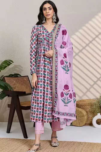 Women Floral Printed Empire Gotta Patti Pure Cotton Kurta with Trousers & With Dupatta