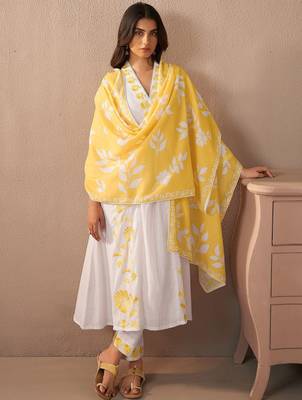 Floral Embroidered Thread Work Pure Cotton A-Line Kurta with Trouser & Dupatta 3