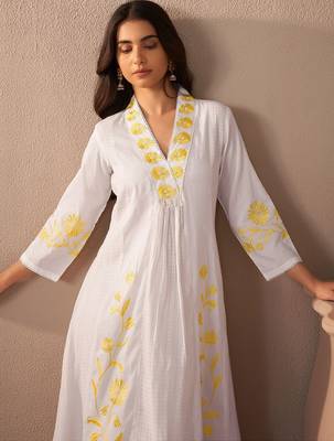 Floral Embroidered Thread Work Pure Cotton A-Line Kurta with Trouser & Dupatta 7