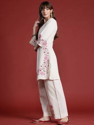 Women Floral Printed Regular Thread Work Pure Cotton Kurta with Palazzos 3