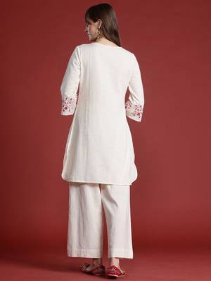 Women Floral Printed Regular Thread Work Pure Cotton Kurta with Palazzos 4