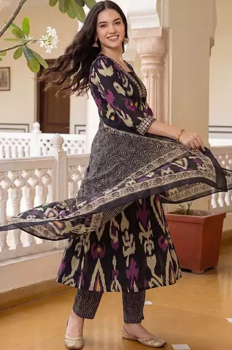 Women Ethnic Motifs Printed Regular Thread Work Pure Cotton Kurta with Trousers & With Dupatta